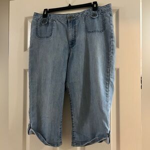 *LAST CHANCE* Riders by Lee Crop jean pants Size 11/12